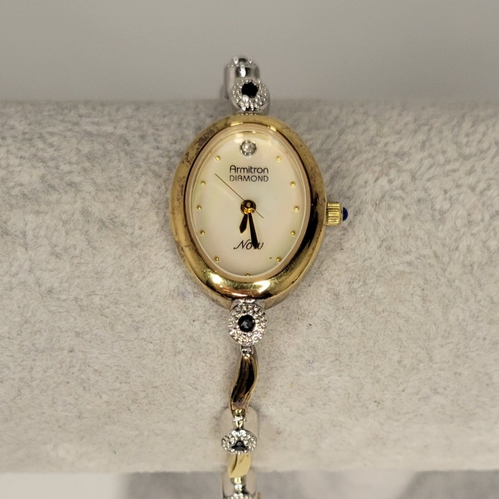 ▪︎Armitron Women's Watch